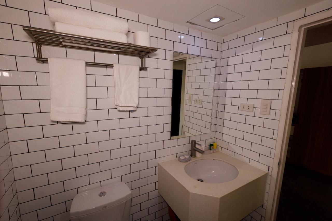 5880 Enriquez Residences مانيلا المظهر الخارجي الصورة