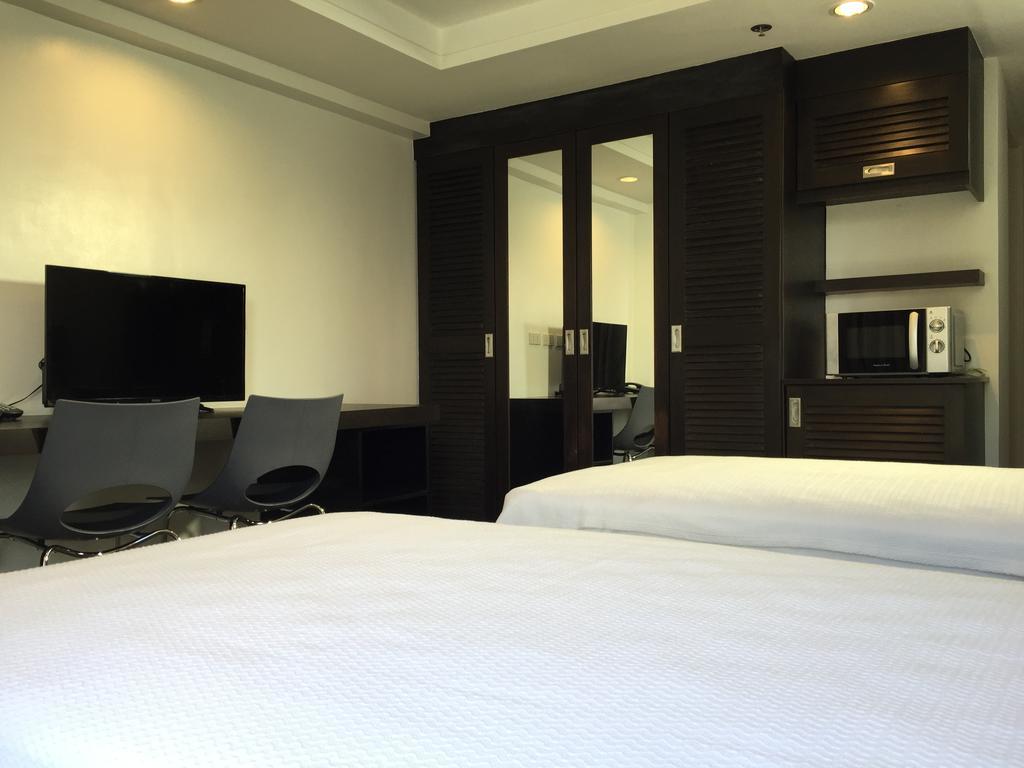5880 Enriquez Residences مانيلا المظهر الخارجي الصورة